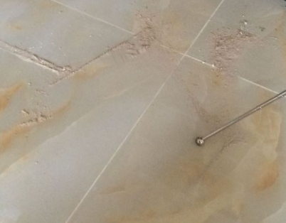 忻州瓷砖空鼓维修公司分享粘合剂选择不当在瓷砖铺贴过程中可能导致以下问题
